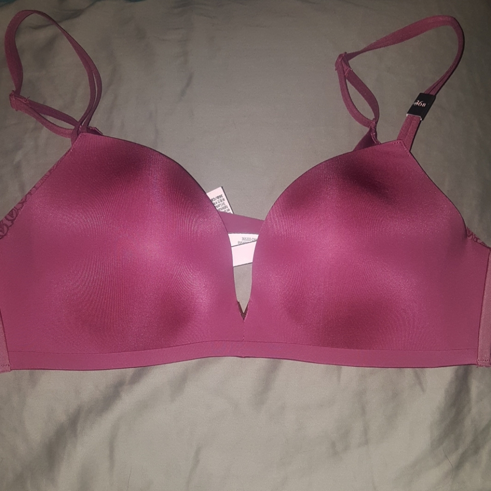 Victoria Secret Padded, no-wire bra